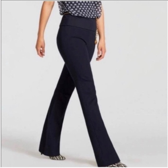 Cabi Navy Blue Dress Pants Trousers Sz 16 Career Office Preppy Minimalist Flare - Picture 1 of 14